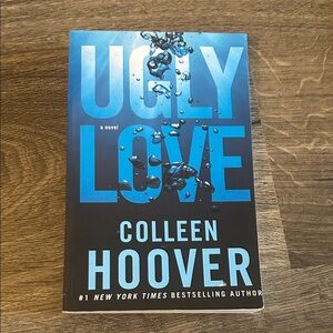 Ugly Love by Colleen Hoover Book